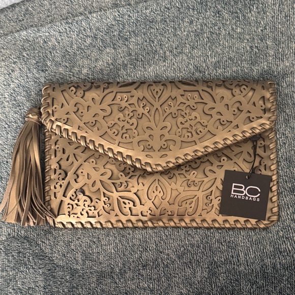 BC Handbags Handbags - Elegant Gold Cut-Out Clutch
